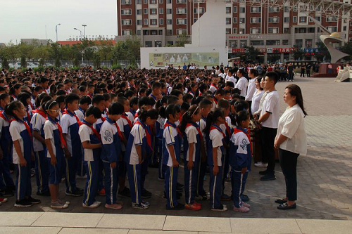 棋盘井第三小学“颂祖国情,绘爱国心”主题教育活动